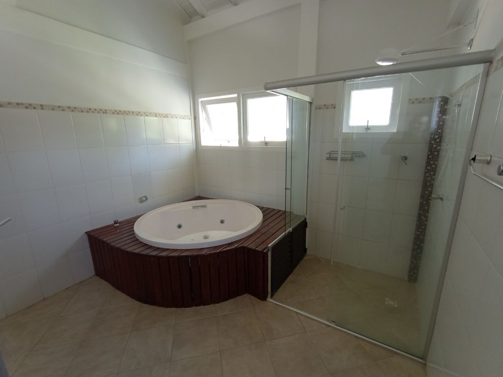 Venda de Casas / Sobrado Condomínio na cidade de Taubaté - foto 49