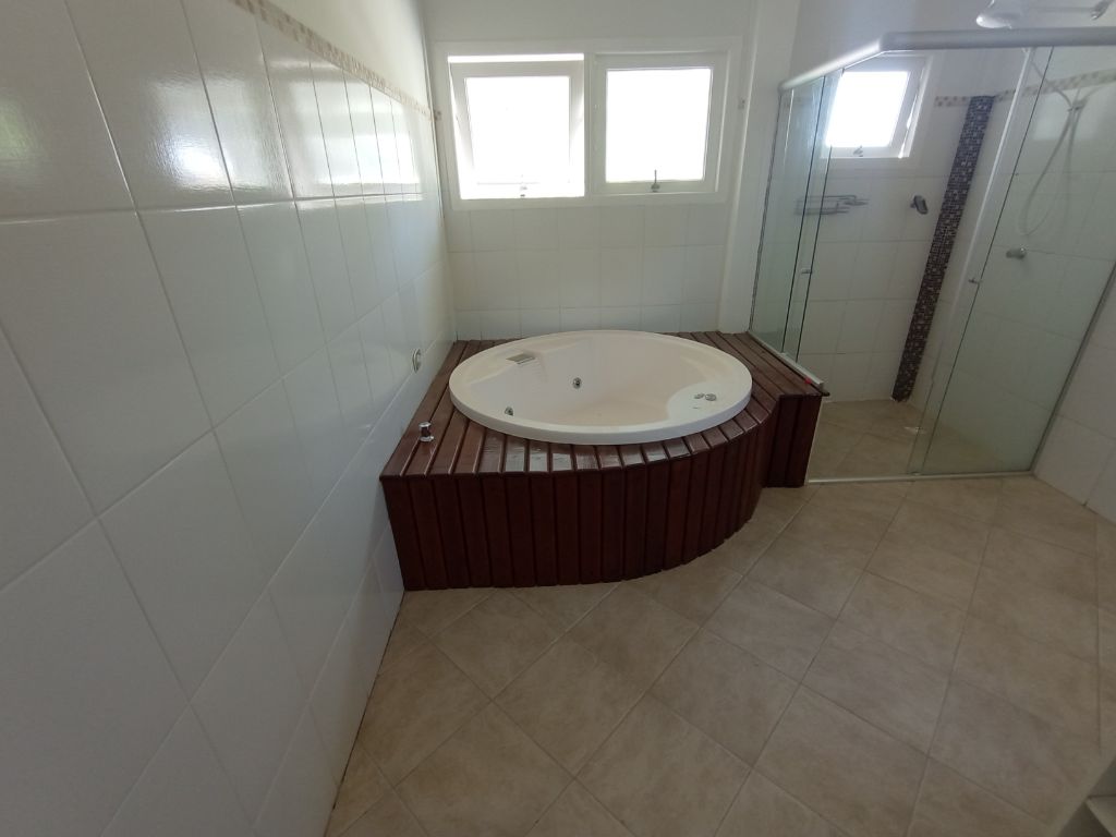 Venda de Casas / Sobrado Condomínio na cidade de Taubaté - foto 46