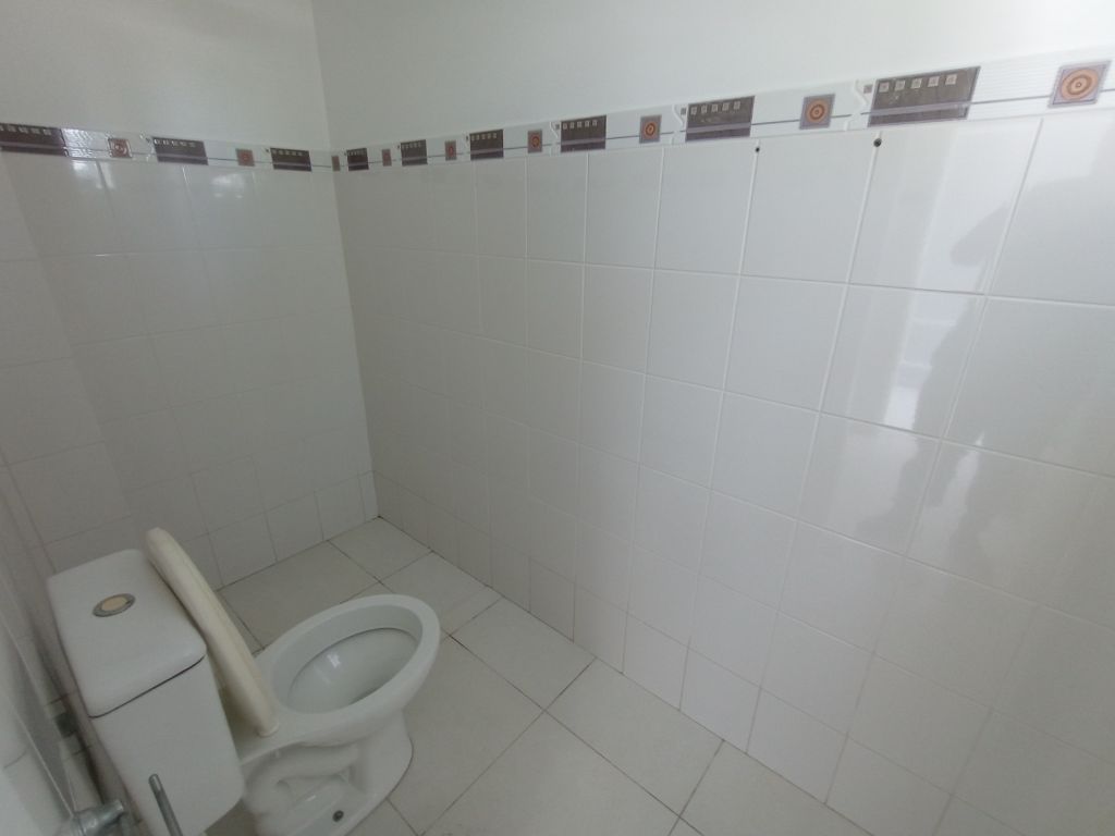 Venda de Casas / Sobrado Condomínio na cidade de Taubaté - foto 64