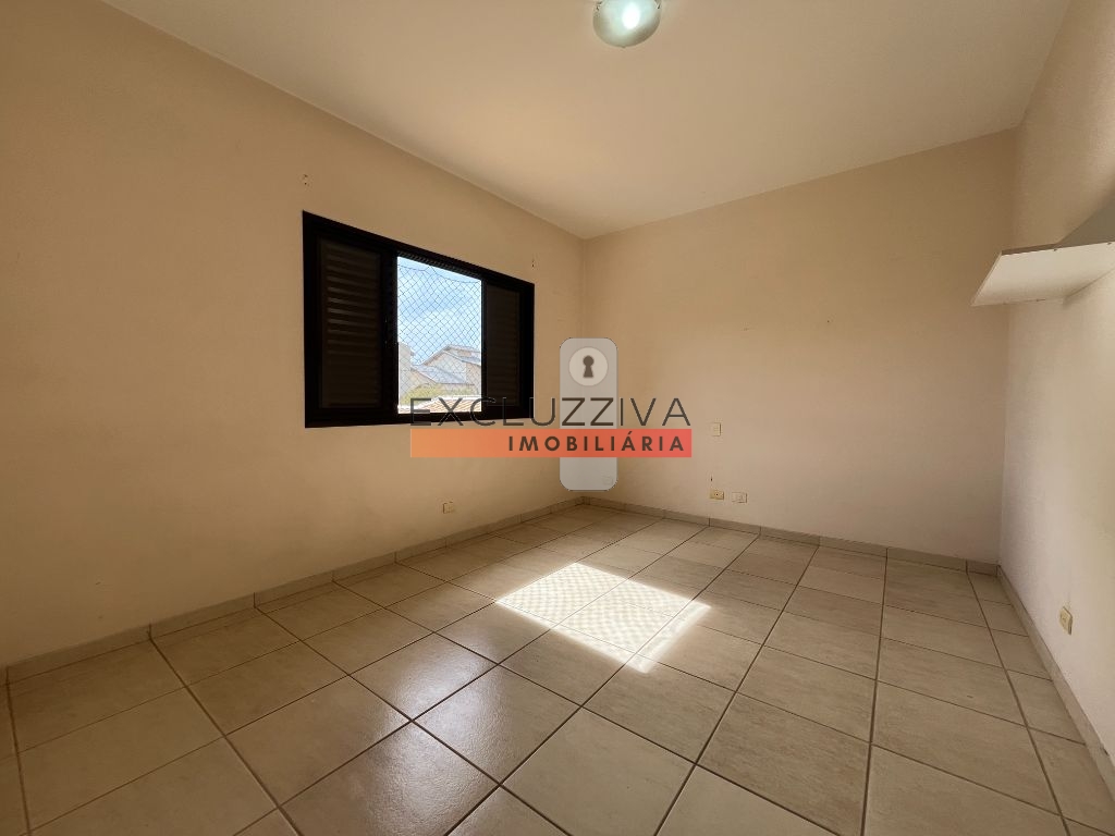 Sobrado de luxo no Condomínio Taubaté Village - Taubaté