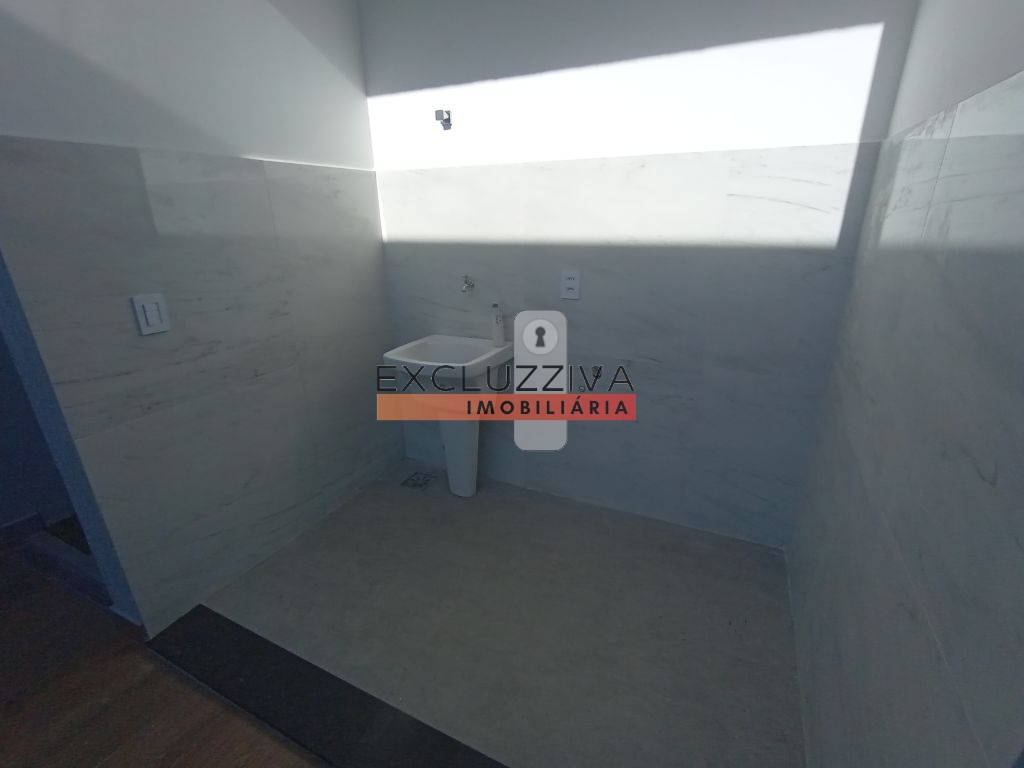 Casa em Condomínio à venda em Taubaté: 3 suítes, churrasqueira e piscina!