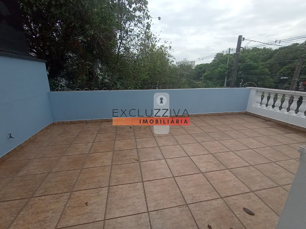 Sobrado charmoso e aconchegante na Esplanada Independência - Taubaté