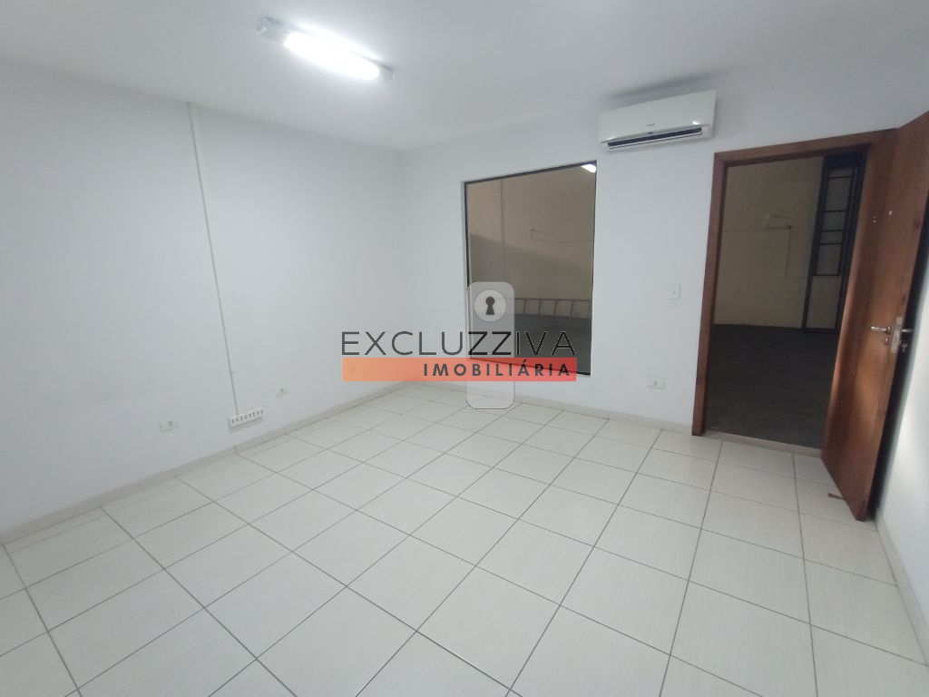 Excelente Galpão Comercial para Alugar no Jardim dos Estados em Taubaté! - foto 35