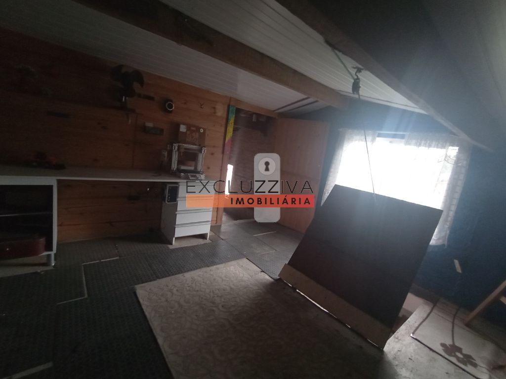 Casa à venda com 2 dormitórios e ampla área de lazer no Areão, Taubaté