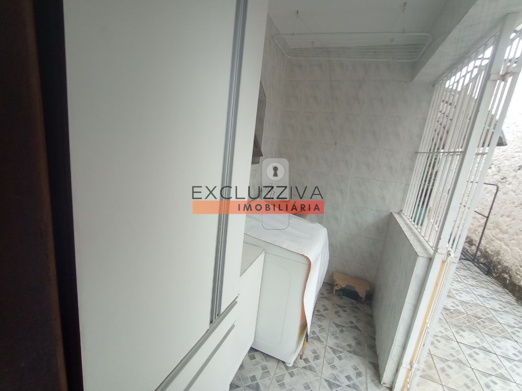 Casa à venda com 2 dormitórios e ampla área de lazer no Areão, Taubaté