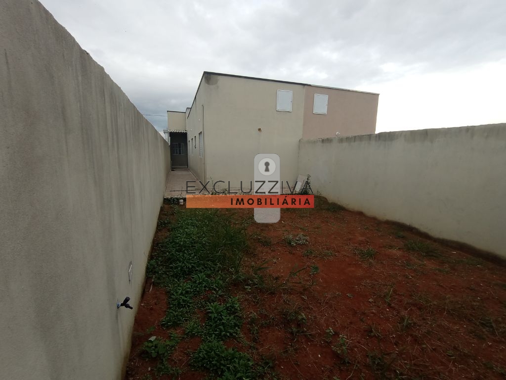 Casa padrão com 3 dormitórios em Residencial Antares, Taubaté