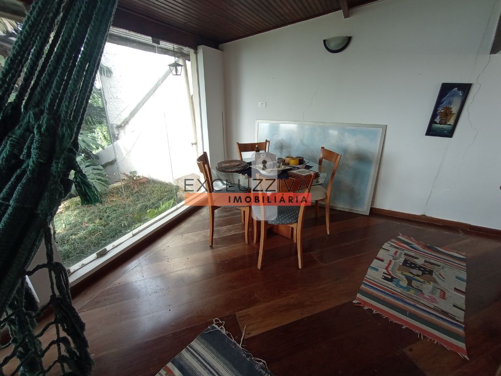 Luxuosa mansão de alto padrão com 6 dormitórios na Praia da Lagoa - São Paulo
