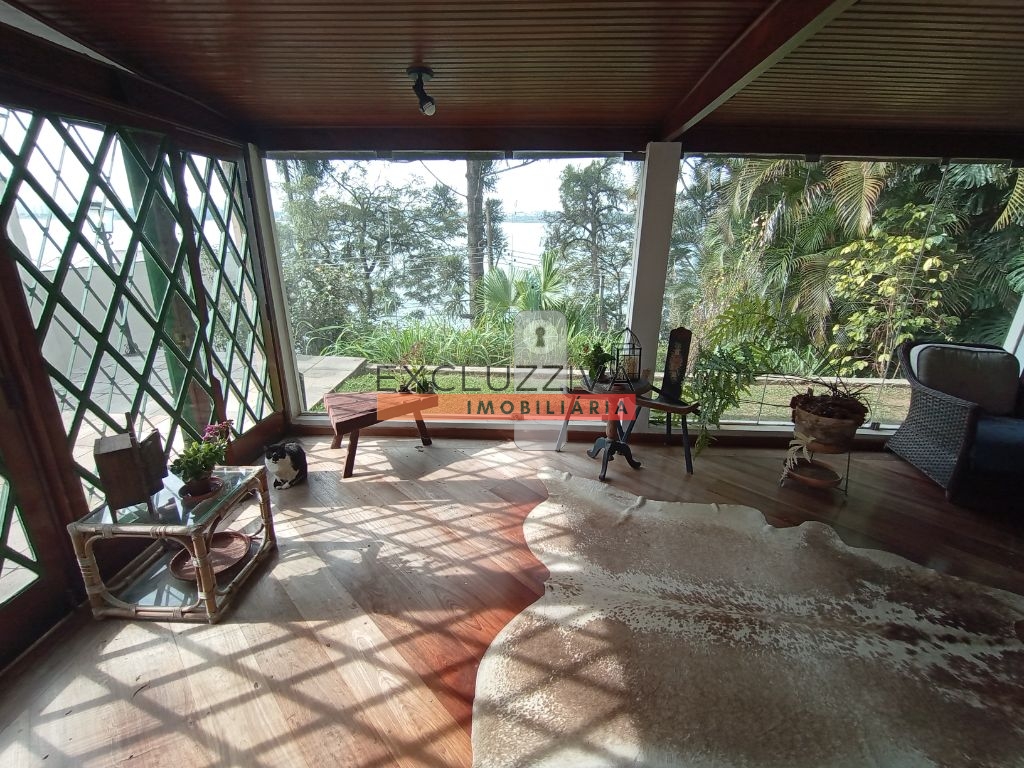 Luxuosa mansão de alto padrão com 6 dormitórios na Praia da Lagoa - São Paulo