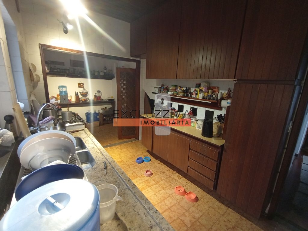 Luxuosa mansão de alto padrão com 6 dormitórios na Praia da Lagoa - São Paulo
