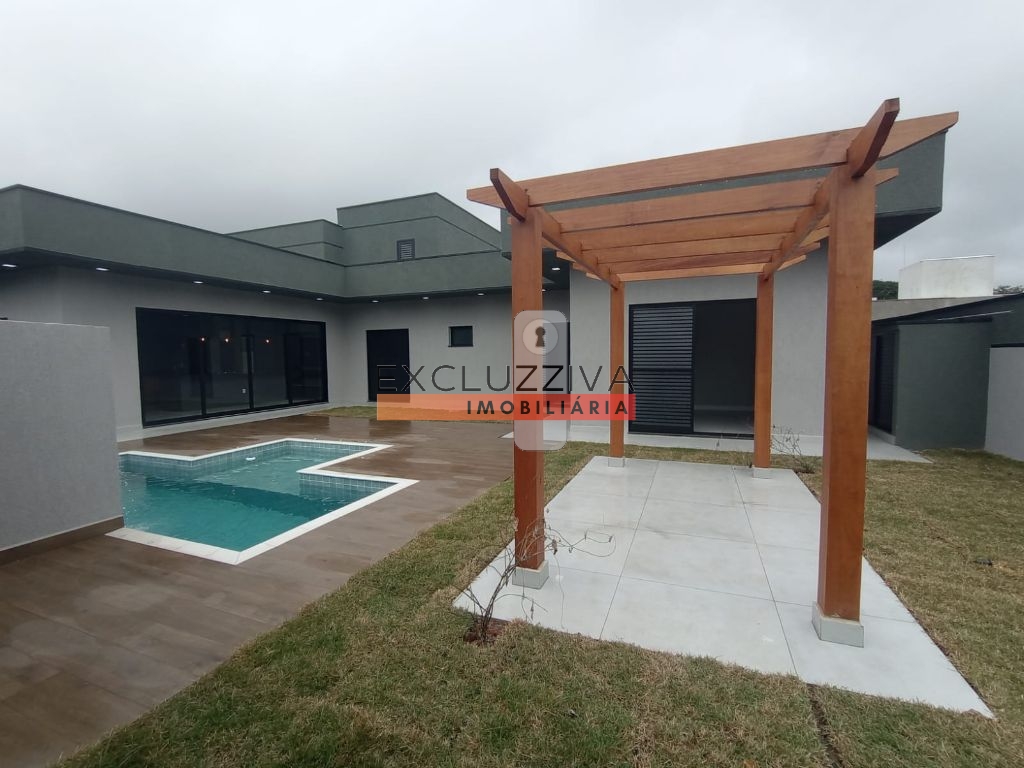 Venda de Casas / Condomínio na cidade de Taubaté
