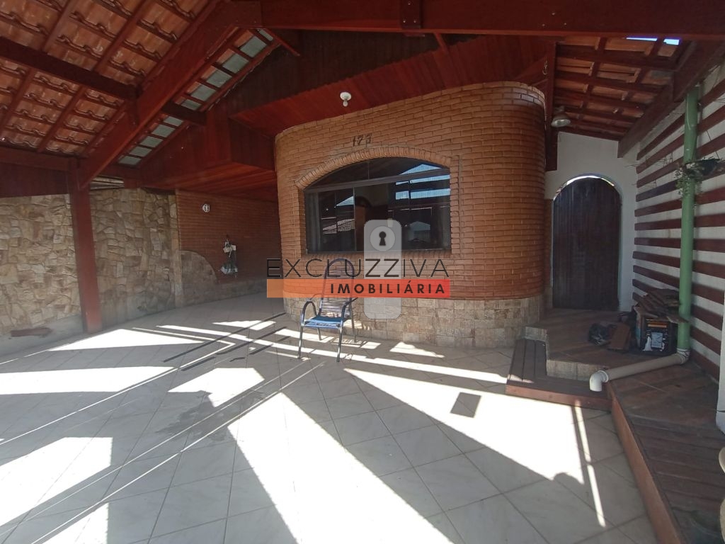 Casa, 2 quartos, 130 m² - Foto 1