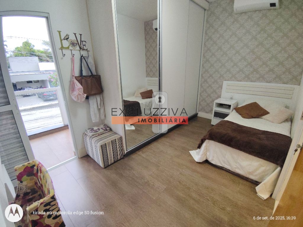 Casa de luxo com piscina e churrasqueira no Condomínio Green Park em Taubaté