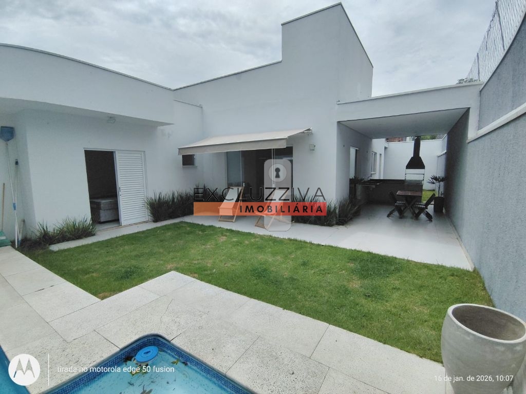 Linda Casa no Condomínio Villa da Mata para Locação no Bairro Rancho Grande em Tremembé