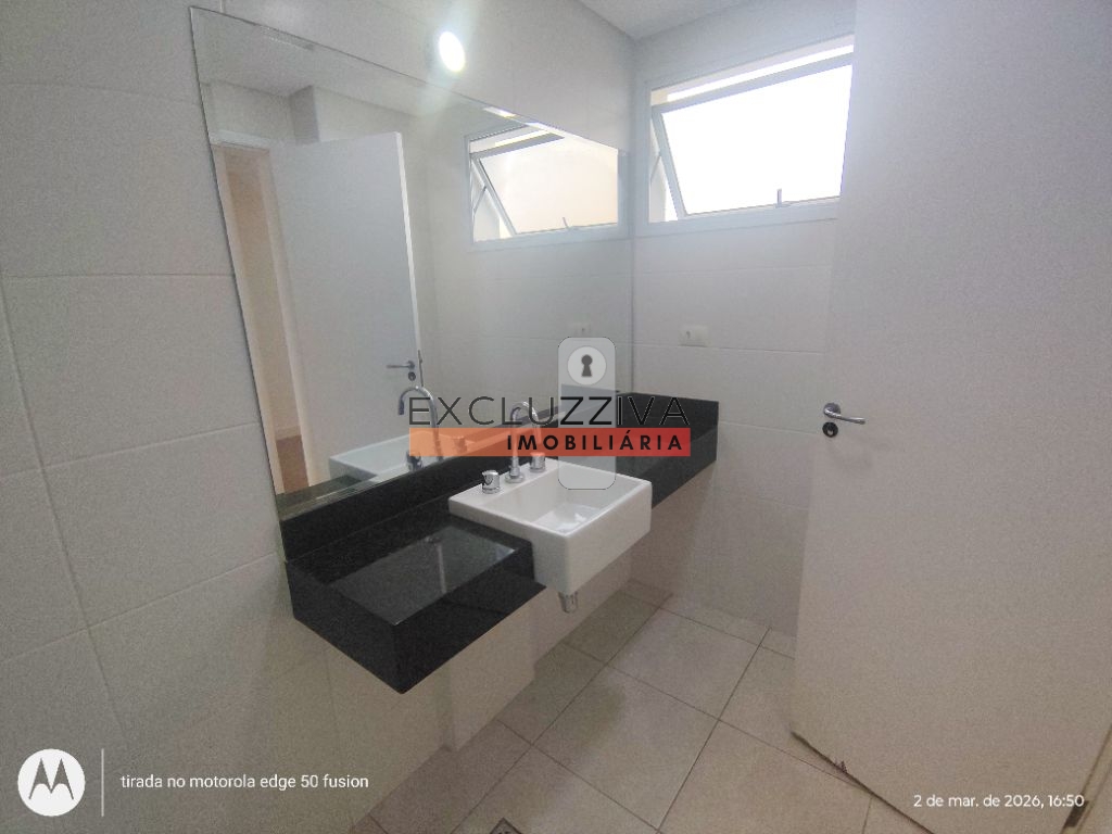 Cobertura Duplex com 4 Suítes para Alugar no Residencial Placere em Taubaté com entrada privativa para o Taubaté Shoppping