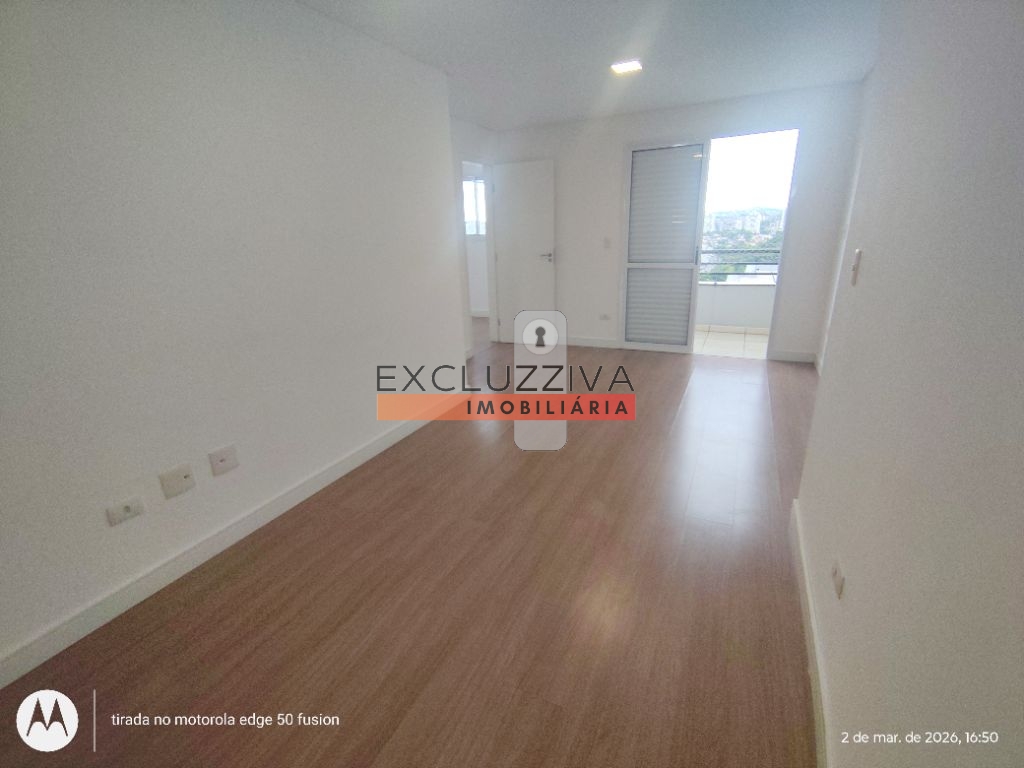 Cobertura Duplex com 4 Suítes para Alugar no Residencial Placere em Taubaté com entrada privativa para o Taubaté Shoppping