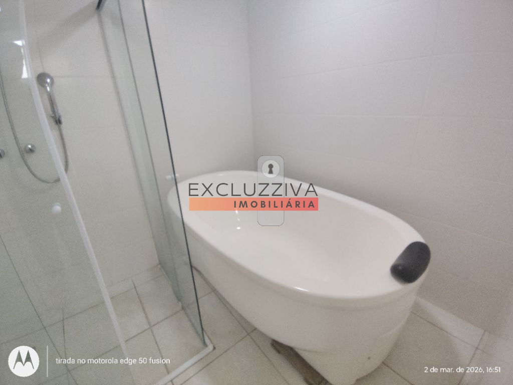 Cobertura Duplex com 4 Suítes para Alugar no Residencial Placere em Taubaté com entrada privativa para o Taubaté Shoppping