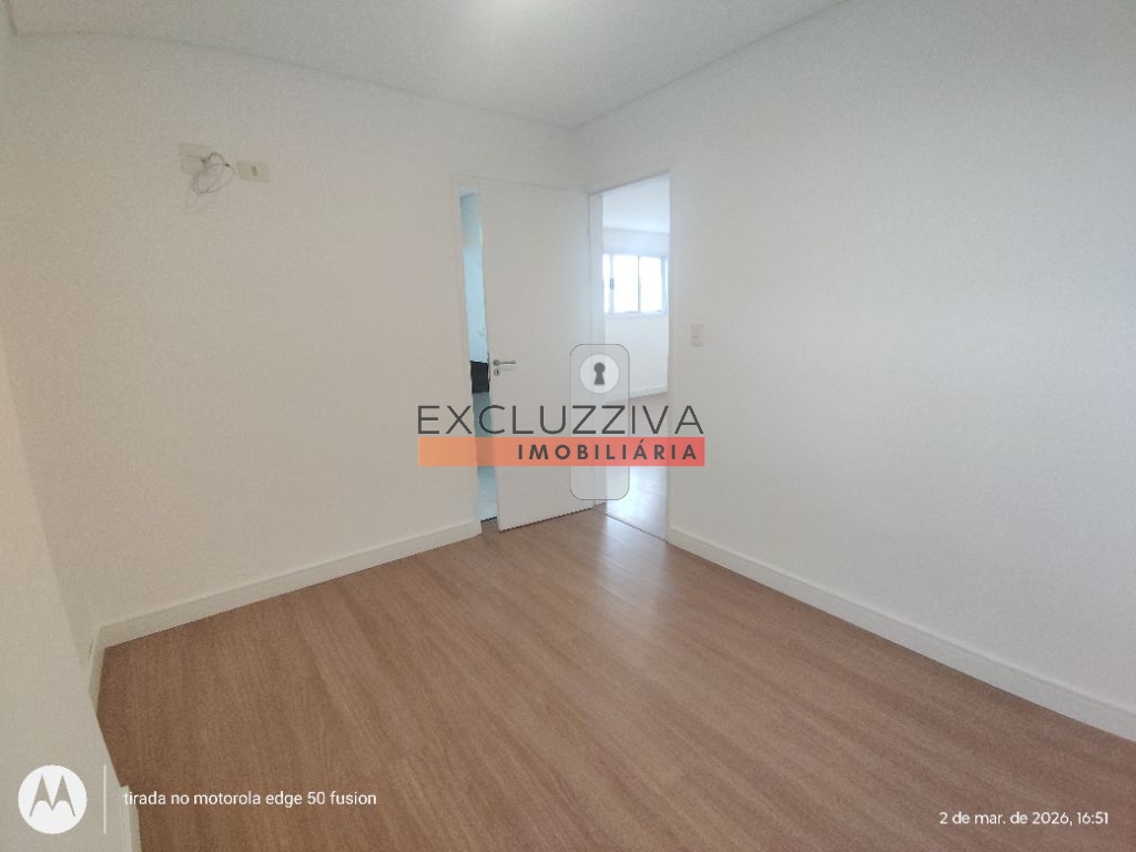 Cobertura Duplex com 4 Suítes para Alugar no Residencial Placere em Taubaté com entrada privativa para o Taubaté Shoppping