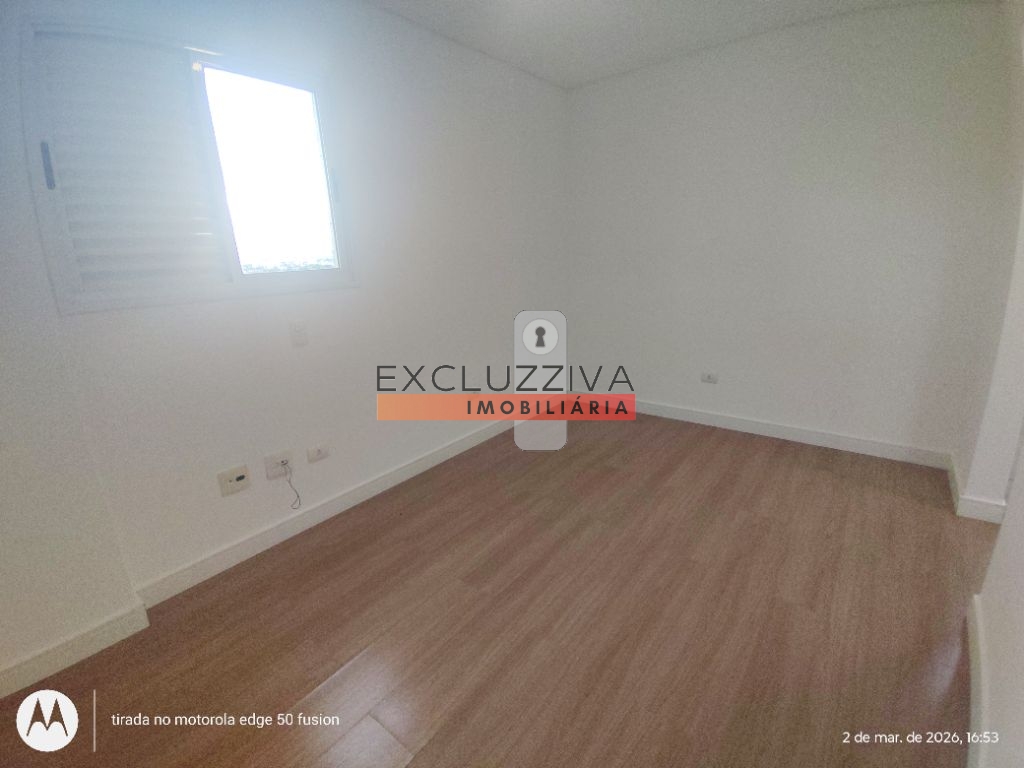 Cobertura Duplex com 4 Suítes para Alugar no Residencial Placere em Taubaté com entrada privativa para o Taubaté Shoppping
