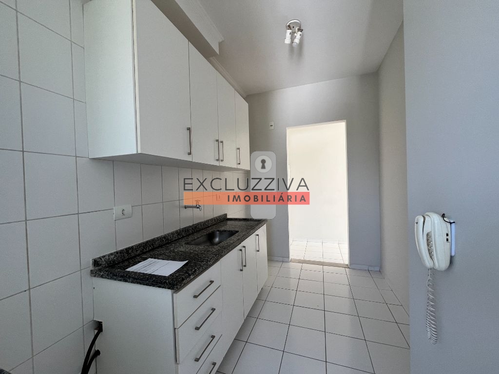 Apartamento, 2 quartos, 72 m² - Foto 2
