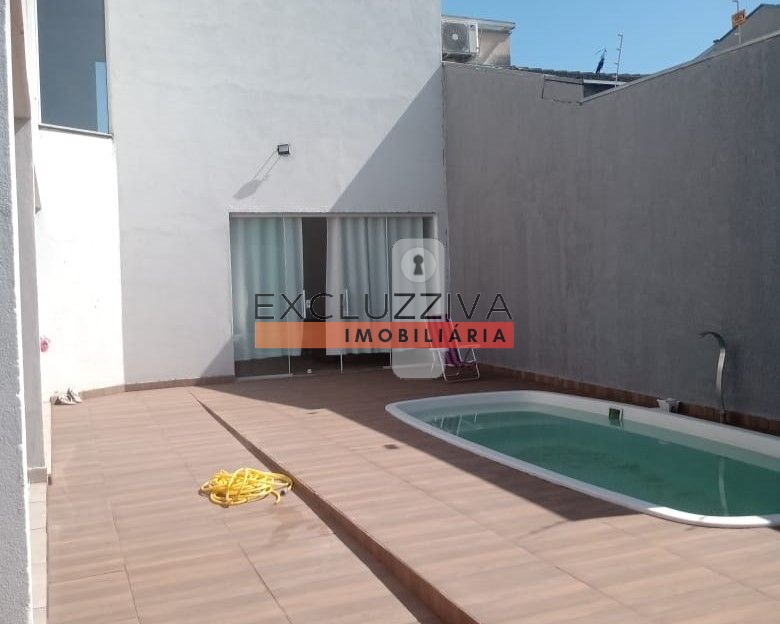 Sobrado, 3 quartos, 180 m² - Foto 1