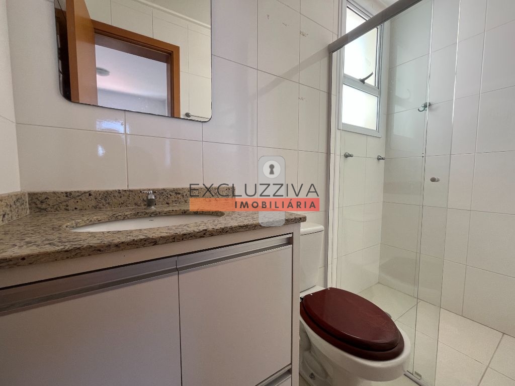 Apartamento moderno com suíte e varanda em taubaté