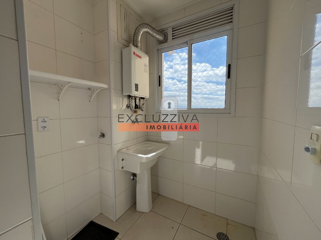 Apartamento moderno com suíte e varanda em taubaté