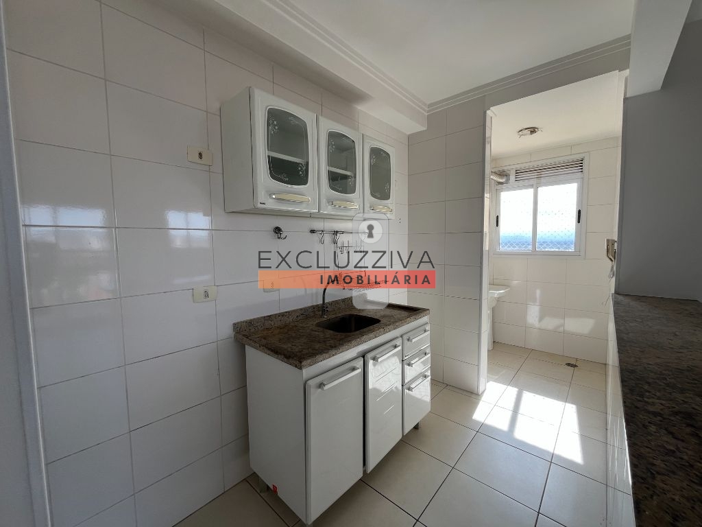 Apartamento moderno com suíte e varanda em taubaté