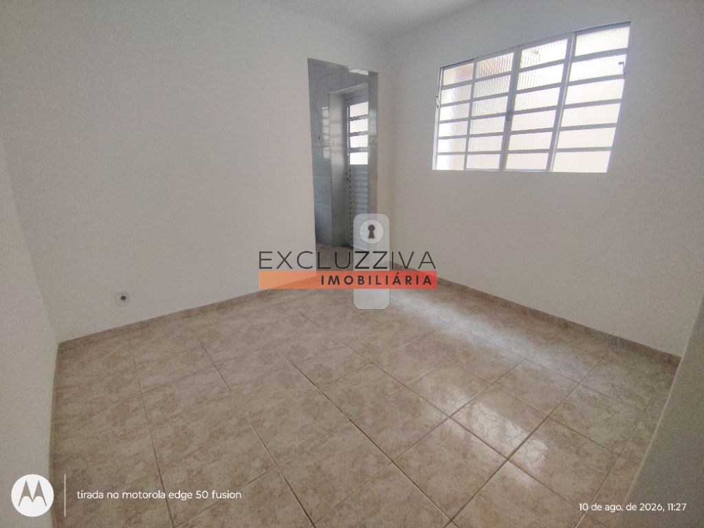 Casa padrão à venda e locação em vila paulista, taubaté
