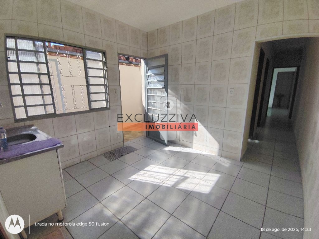 Casa Padrão à Venda no Jardim Independência em Taubaté