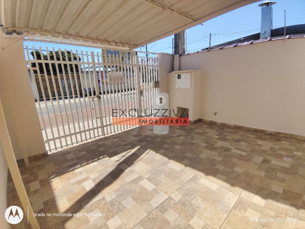 Casa Padrão à Venda no Jardim Independência em Taubaté