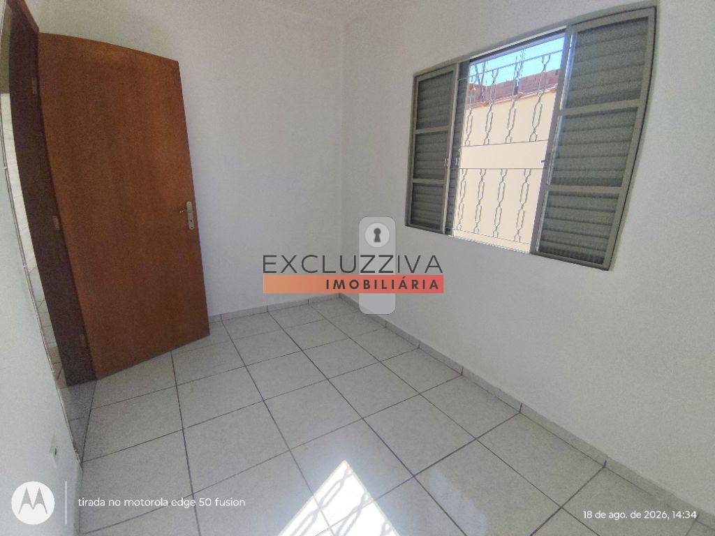 Casa Padrão à Venda no Jardim Independência em Taubaté