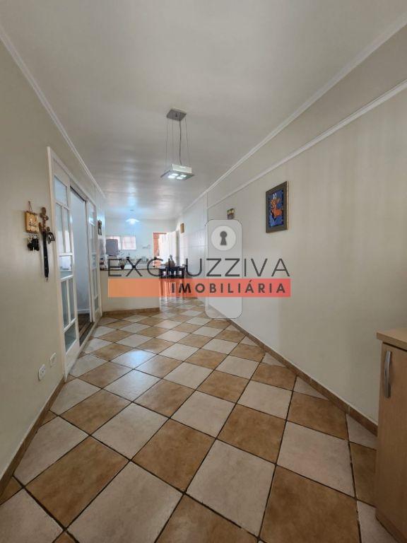 Casa Padrão à Venda no Jardim Independência em Taubaté