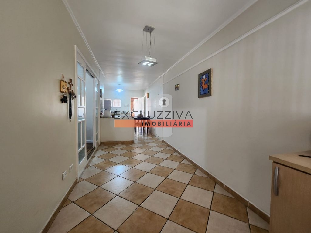 Casa Padrão à Venda no Jardim Independência em Taubaté