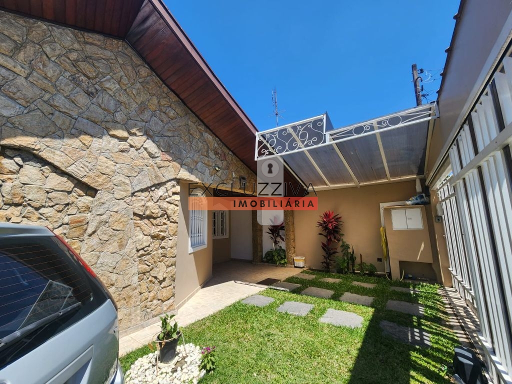 Casa Padrão à Venda no Jardim Independência em Taubaté