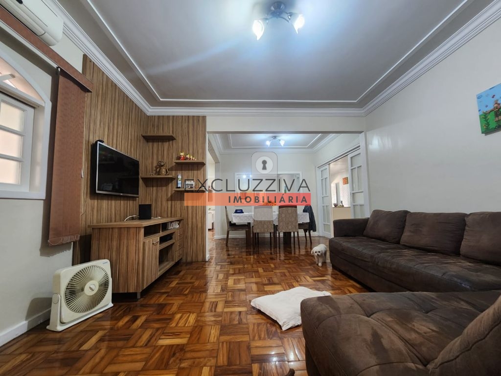 Casa Padrão à Venda no Jardim Independência em Taubaté