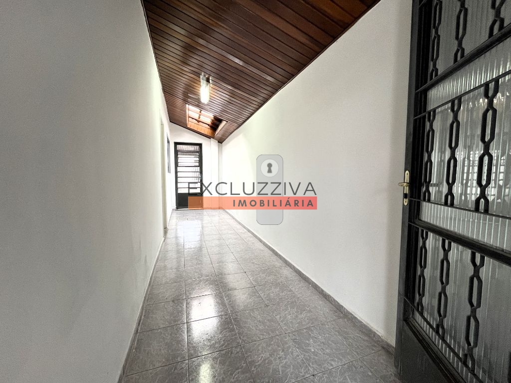 Casa Padrão à Venda no Jardim Independência em Taubaté