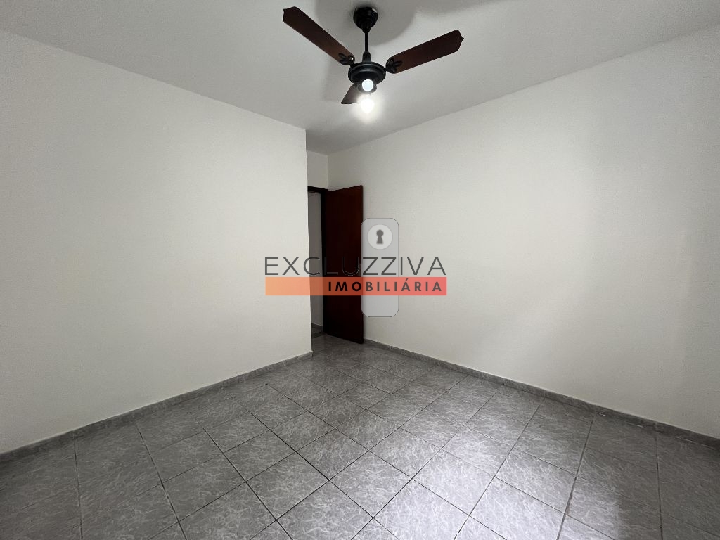 Casa Padrão à Venda no Jardim Independência em Taubaté