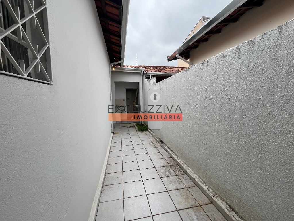 Casa Padrão à Venda no Jardim Independência em Taubaté
