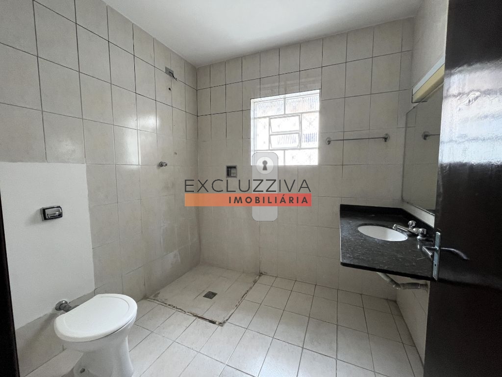 Casa Padrão à Venda no Jardim Independência em Taubaté