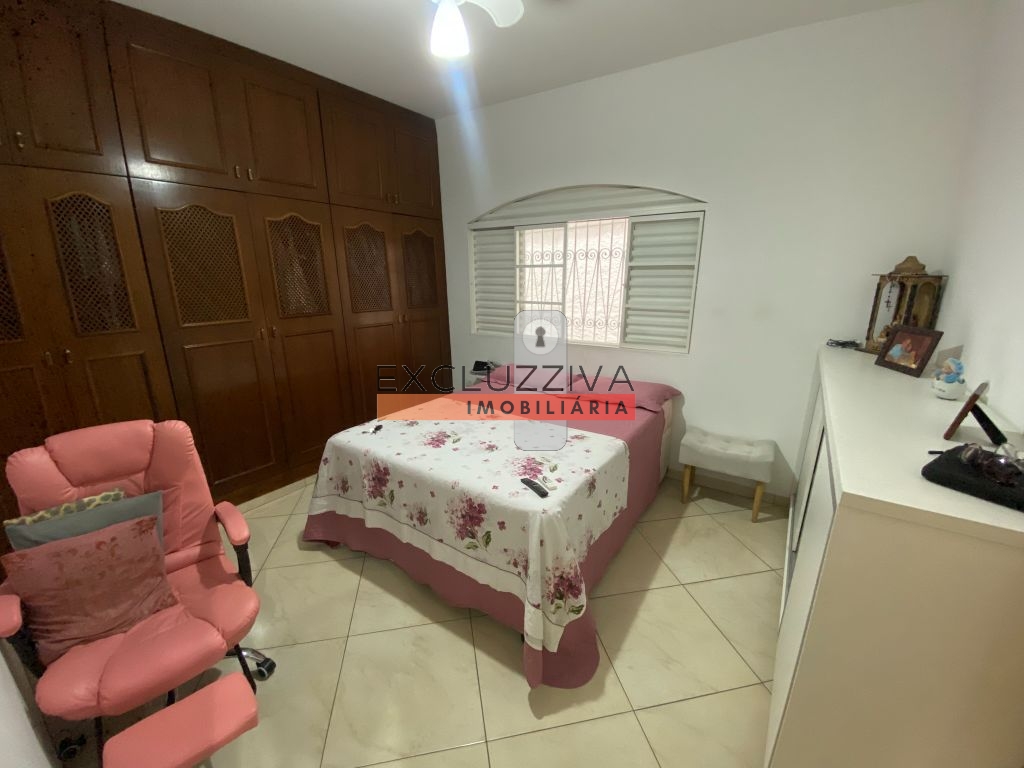 Casa Padrão à Venda no Jardim das Nações em Taubaté