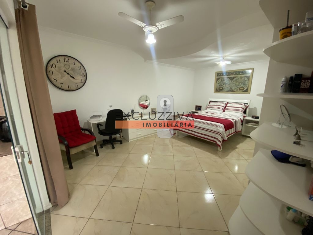Casa Padrão à Venda no Jardim das Nações em Taubaté