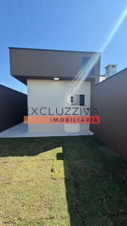 Casa Padrão à Venda no Residencial Antares em Taubaté