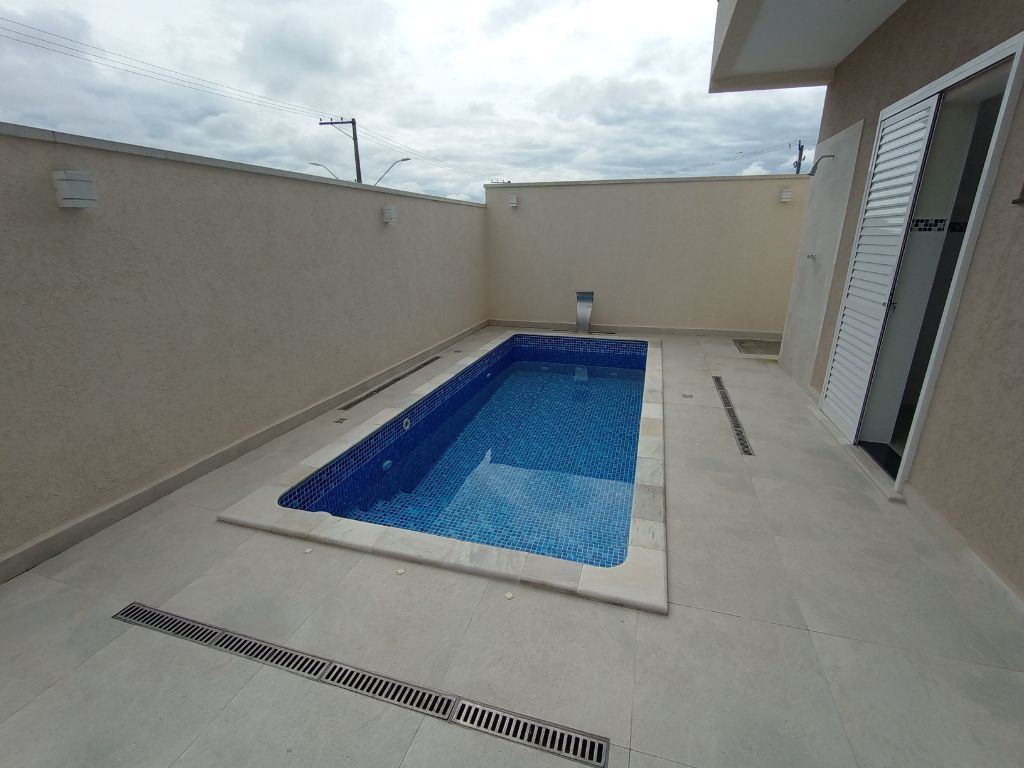Venda de Casas / Padrão na cidade de Tremembé