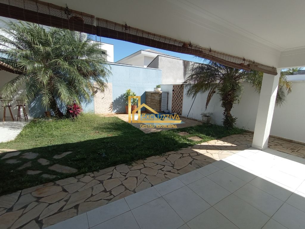 Venda de Casas / Sobrado Condomínio na cidade de Taubaté