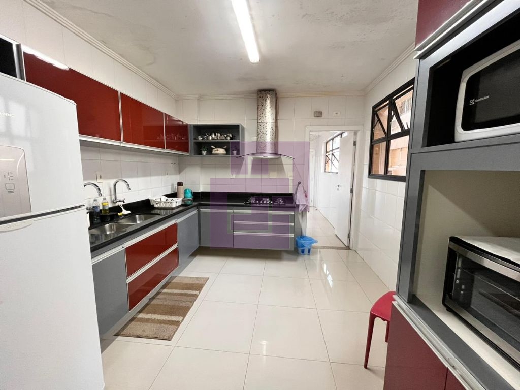 Aluguel de apartamentos padrão em Pitangueiras, Guarujá!