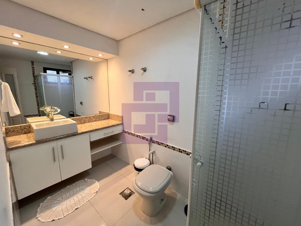 Aluguel de apartamentos padrão em Pitangueiras, Guarujá!