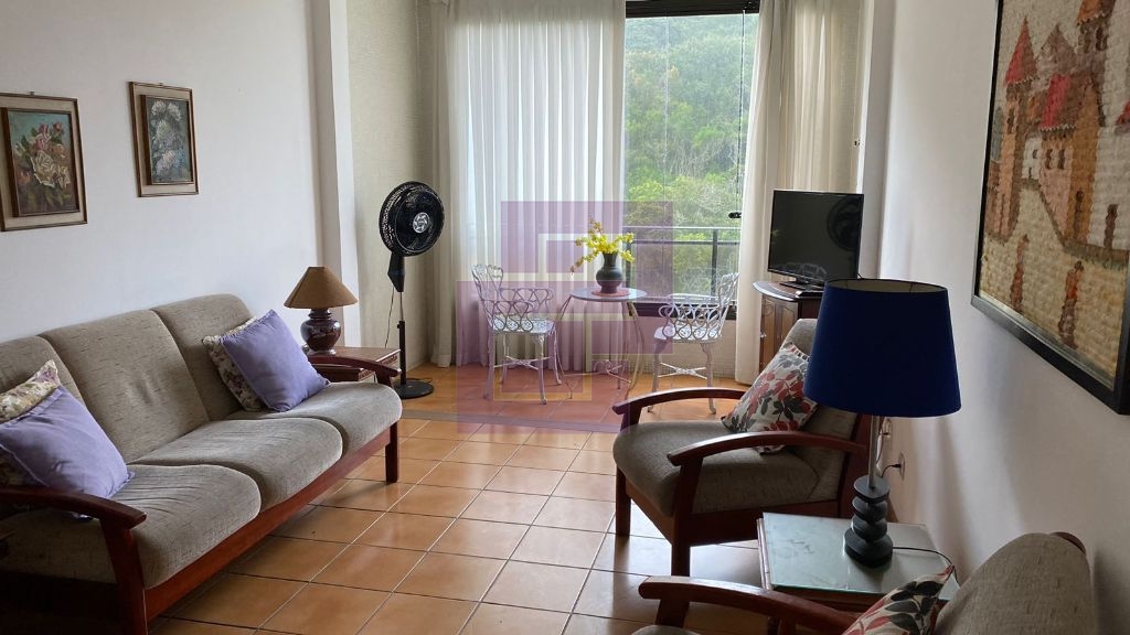 Locação de Apartamentos / Padrão na cidade de Guarujá