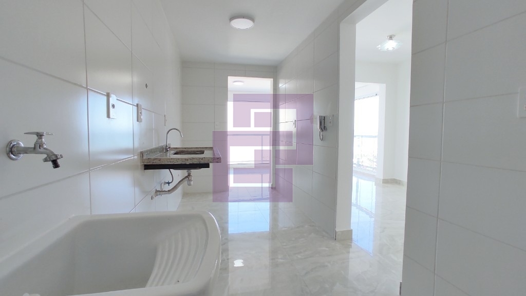 Enseada! otimo apartamento.