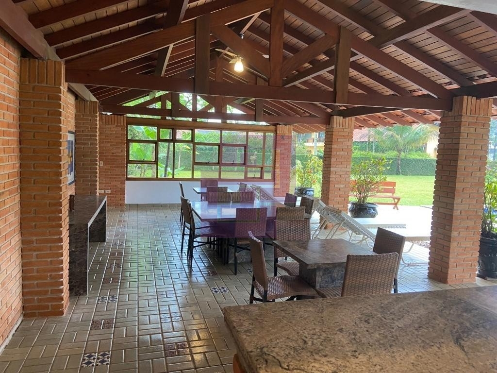Bela casa em condominio fechado!