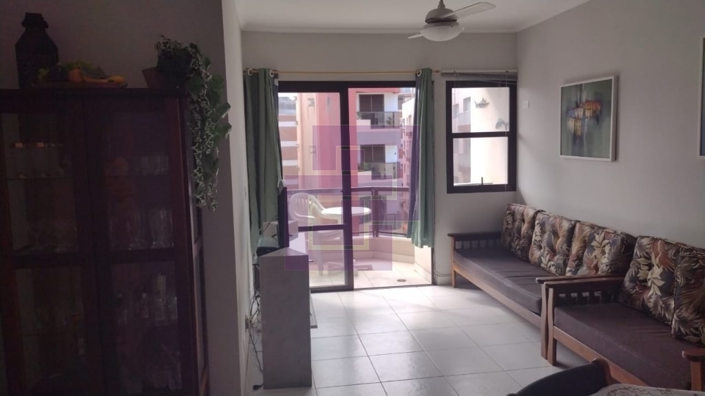 Venda de Apartamentos / Padrão na cidade de Guarujá